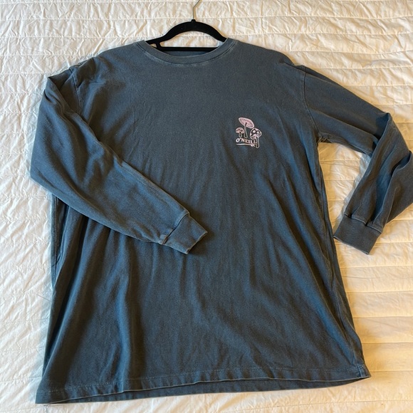 Oversized long sleeve - Picture 2 of 5